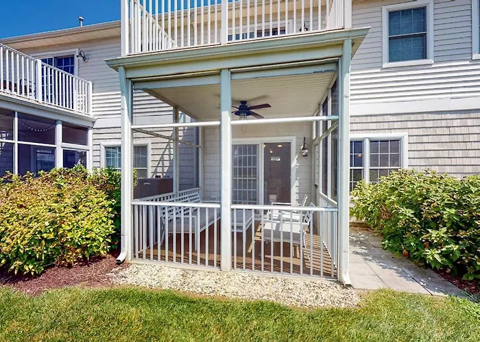 The Tides --- 19979 Sandy Bottom Cir, Unit #502